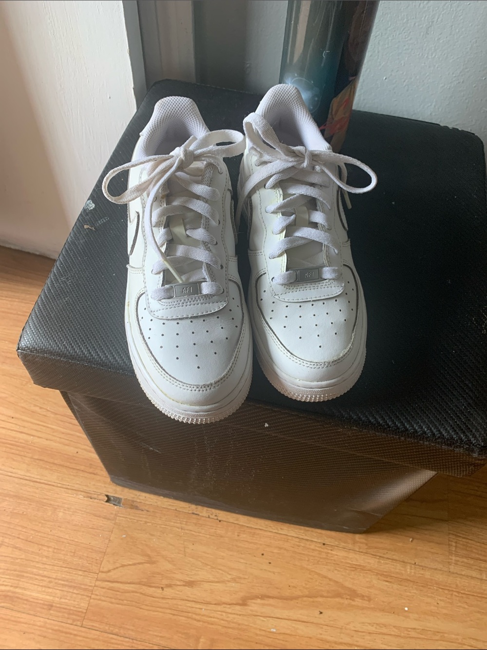 Nike Kids White Low-Top Lace-Up Sneakers